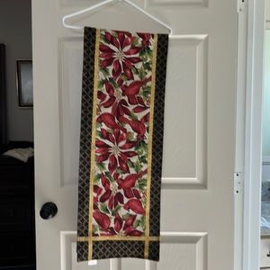 Christmas runner JCP Home